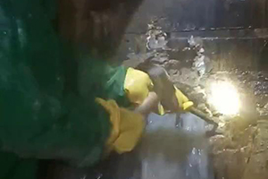 焦作消防水池堵漏施工视频